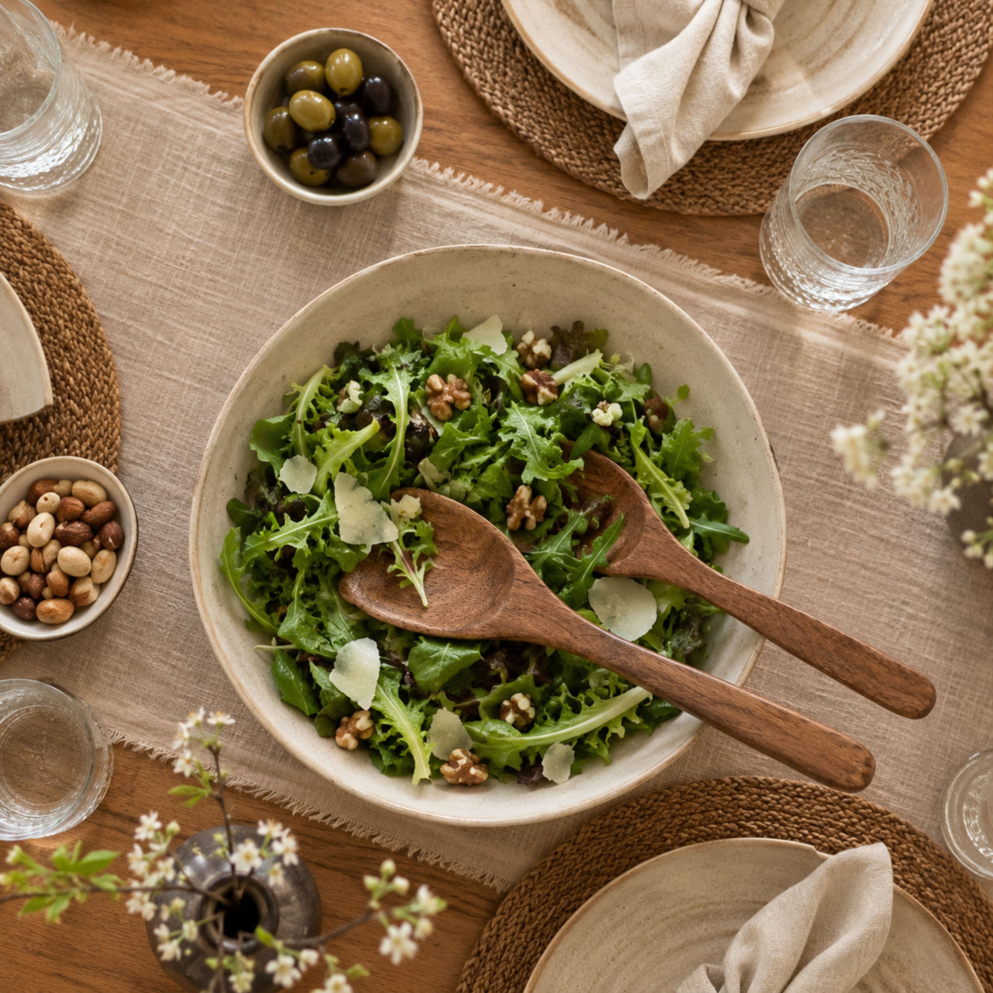 Handgefertigtes Salatbesteck aus Mangoholz – Vielseitige Holzlöffel für Küche & Pfanne