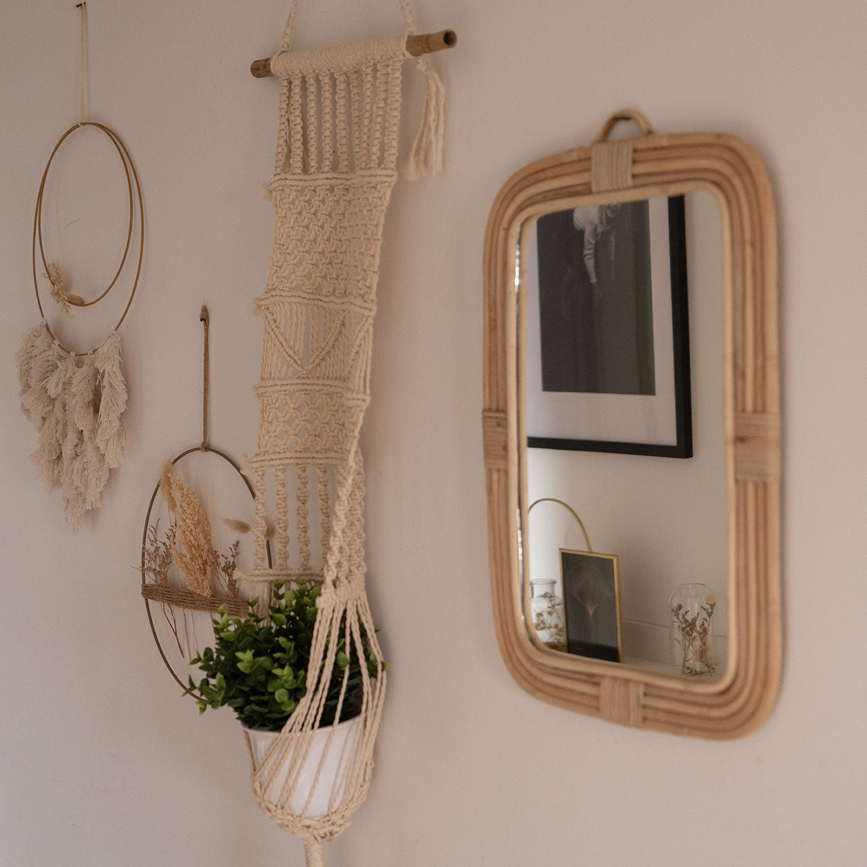 Handmade Rectangular Rattan Mirror with Wide Frame – Your Statement for Natural Living