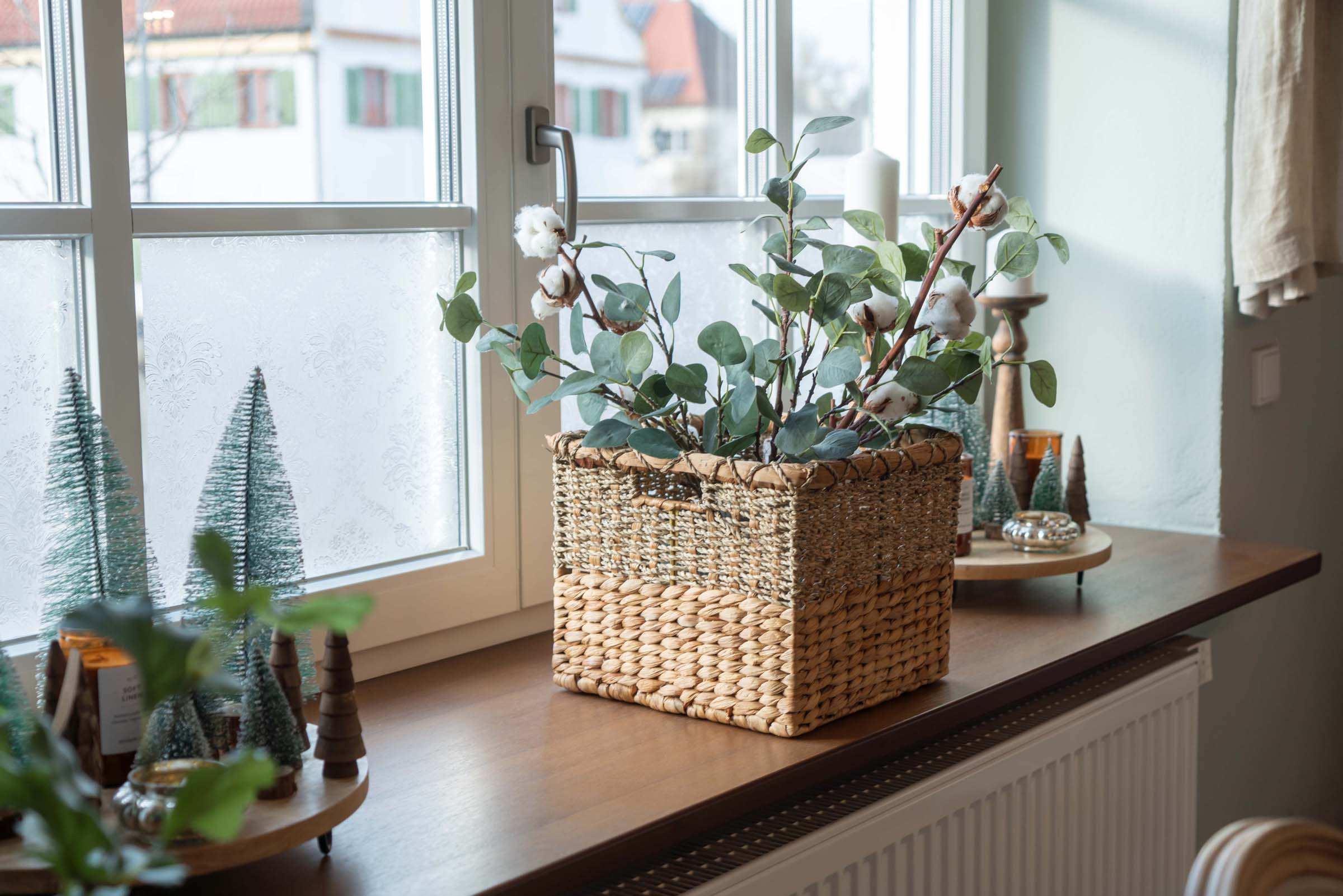 Quadratische Aufbewahrung aus Seegras und Wasserhyazinthe