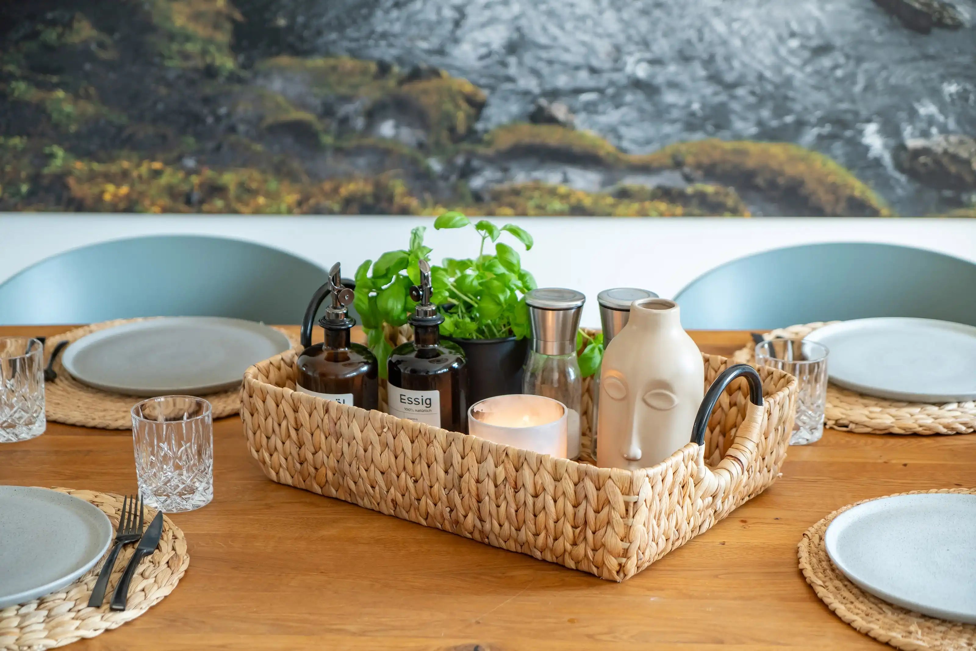 Boho Serviertablett aus Wasserhyazinthe mit Griffen – 3 Größen