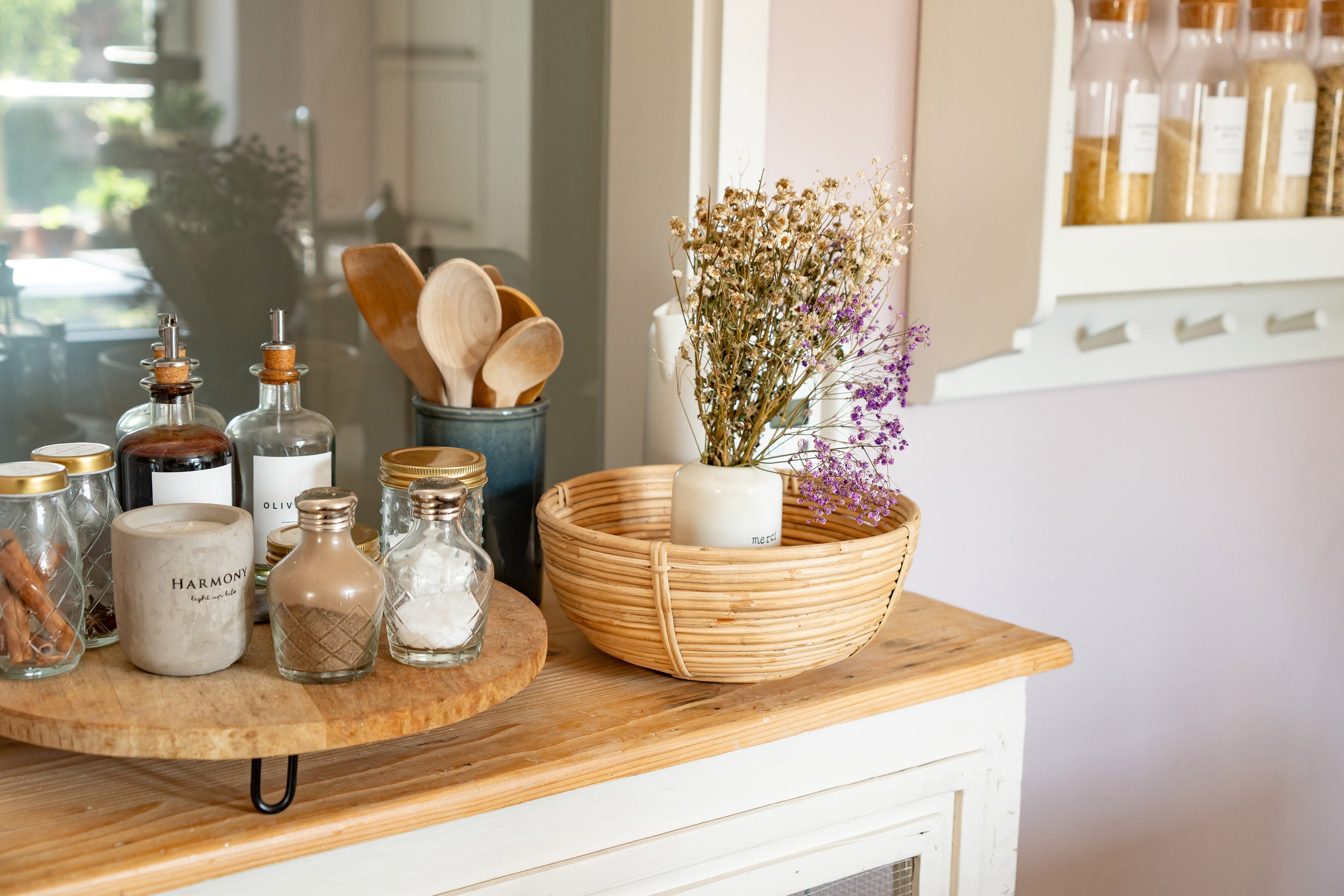 Handgeflochtene Rattan Schalen: Natürlicher Charme für dein Zuhause