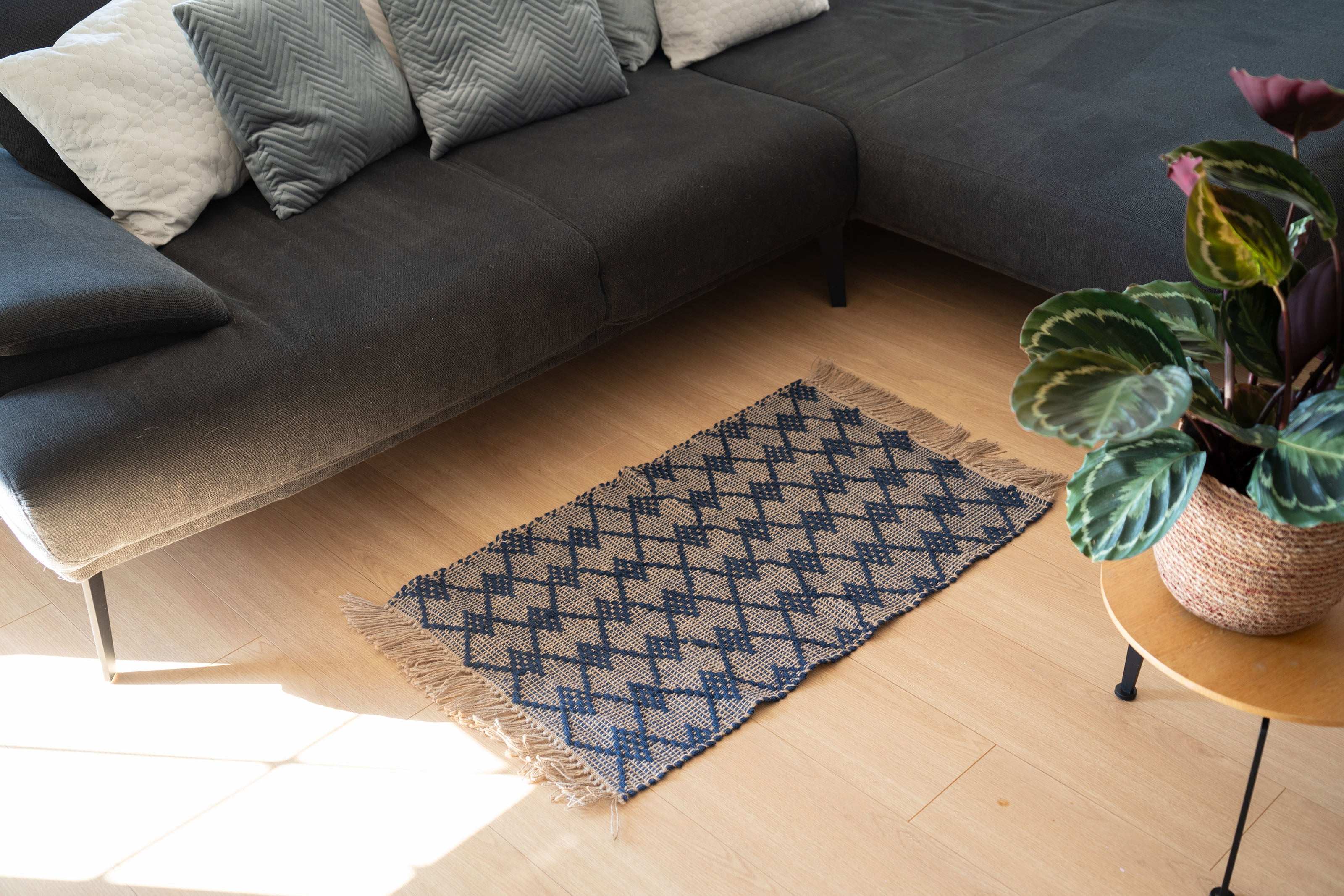 Juteteppich im Boho Stil - Decorasian.eu