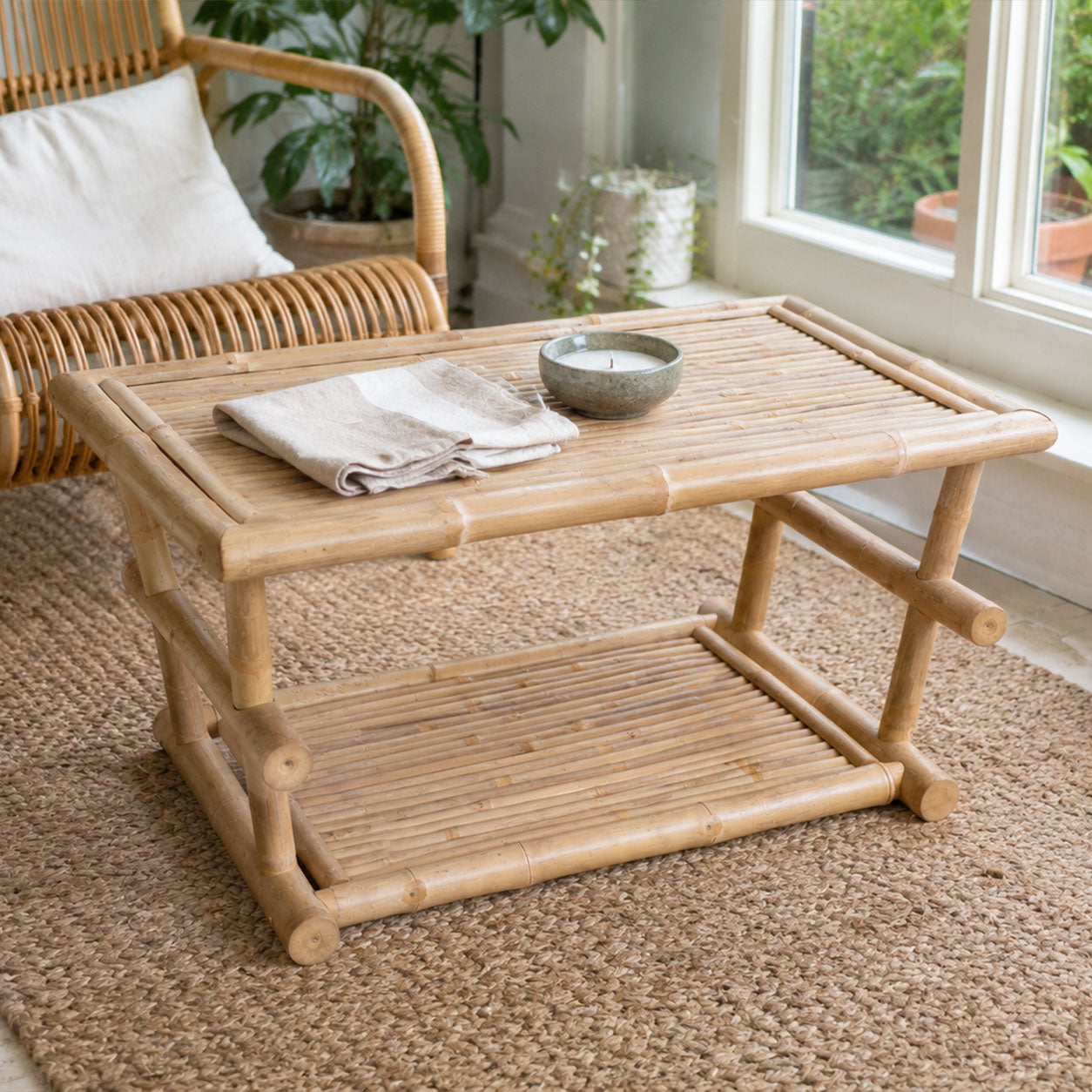 Handgefertigter Boho Bambus Couchtisch für entspannte Lounge-Momente
