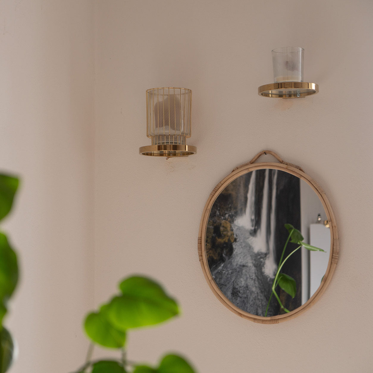 Handgefertigter Ovaler Rattan Spiegel – Dein strahlendes Boho-Highlight für Drinnen und Draußen